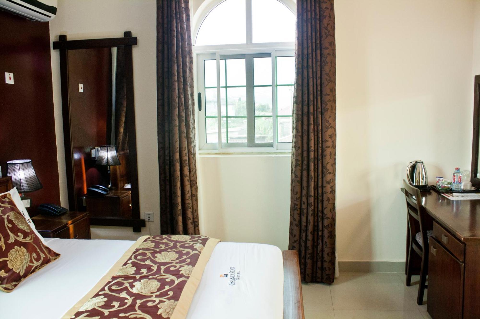 Grand Star Hotel North Legon Habitación foto